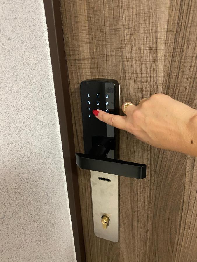 Apartamenty Magia Z Bezplatnym Parkingiem I Klimatyzacja Ряшів Екстер'єр фото
